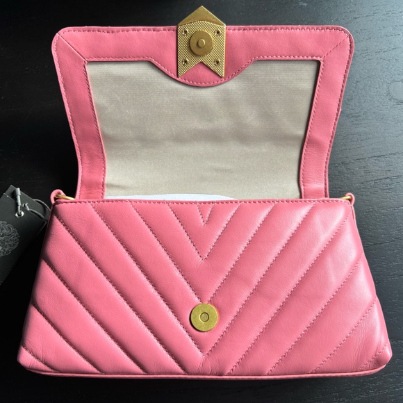 NWT VINCE CAMUTO
Pink Leather Theon Quilted Flap 2 in 1 Crossbody & Shoulder Bag - Picture 5 of 13